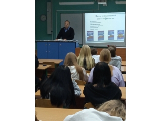 Лекция на тему ответственности несовершеннолетних проведена для учащихся в г. Харовска Вологодской области